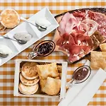 Hotel Mirandola 3*