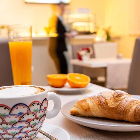 Hotel Mirandola ミランドラ
