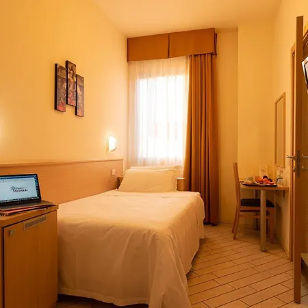 Hotel Mirandola 호텔