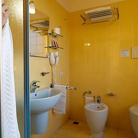 Hotel Mirandola 3* Mirandola