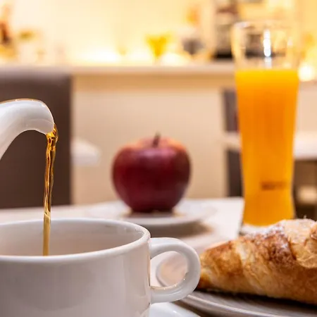 Hotel Mirandola 3* ミランドラ