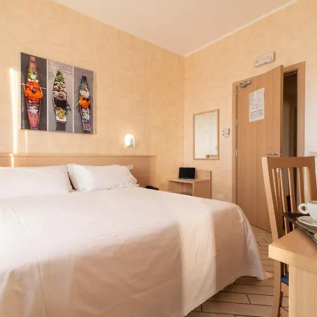 호텔 Hotel Mirandola